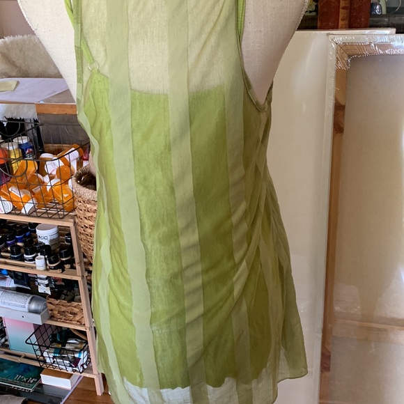 Luscious Lime Top - Picture 4 of 8